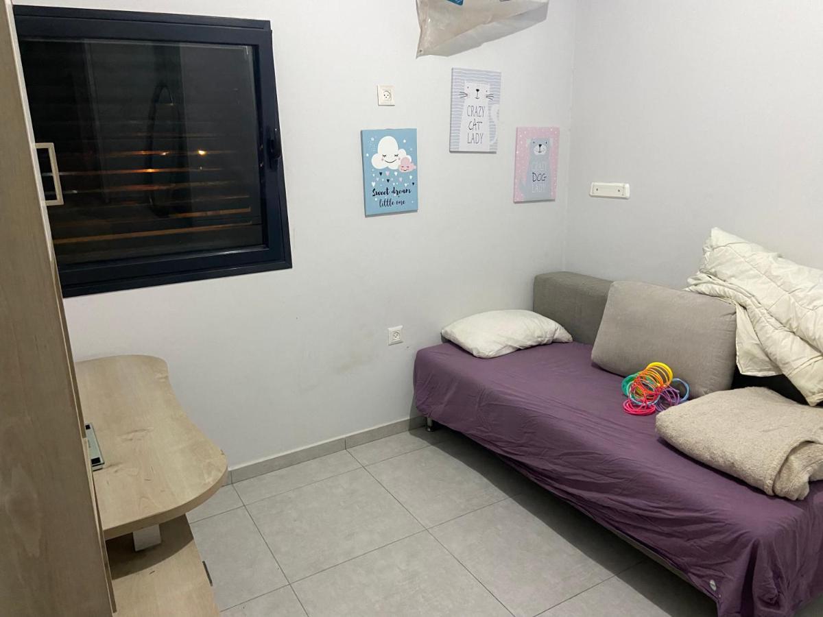 Beauty Apartment 3 Rooms Wi-Fi Netanya Bagian luar foto