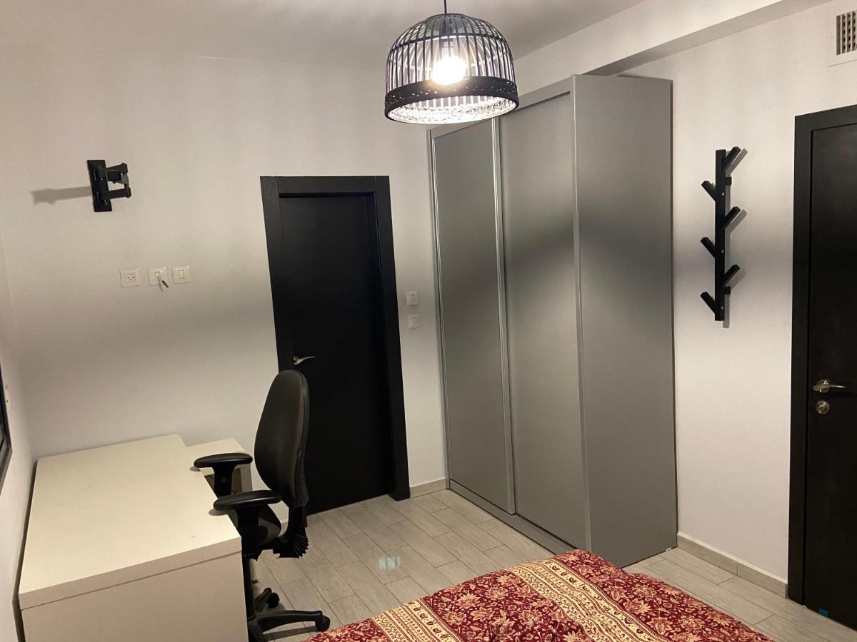 Beauty Apartment 3 Rooms Wi-Fi Netanya Bagian luar foto
