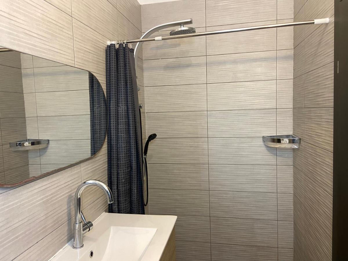 Beauty Apartment 3 Rooms Wi-Fi Netanya Bagian luar foto